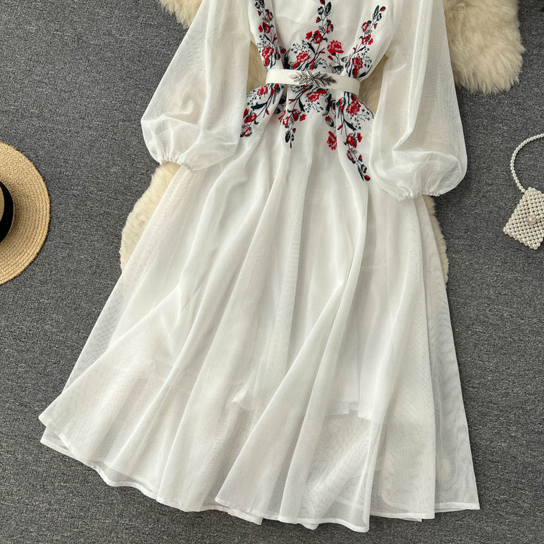 Beautiful Heavy embroidery mesh beaded long-sleeved dress