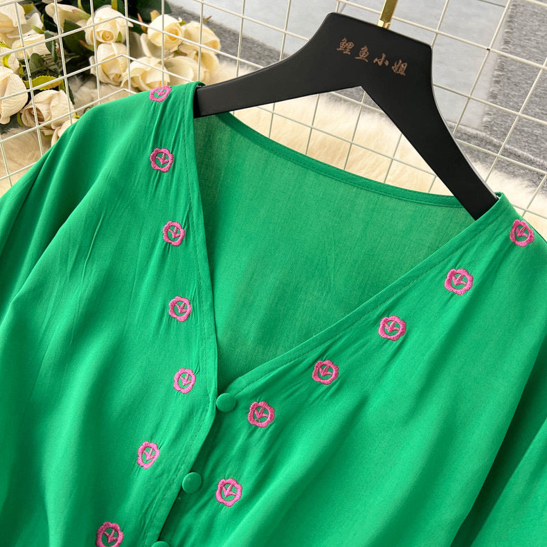 V-neck slim lantern sleeve embroidered single-breasted dress for women