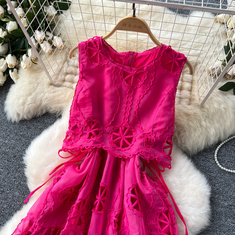 hollow lace cutwork embroidery waist stitching sleeveless dress