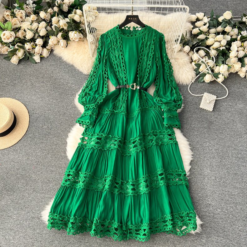 Beautiful heavy  hollow lace splicing French puff sleeve high-end dress