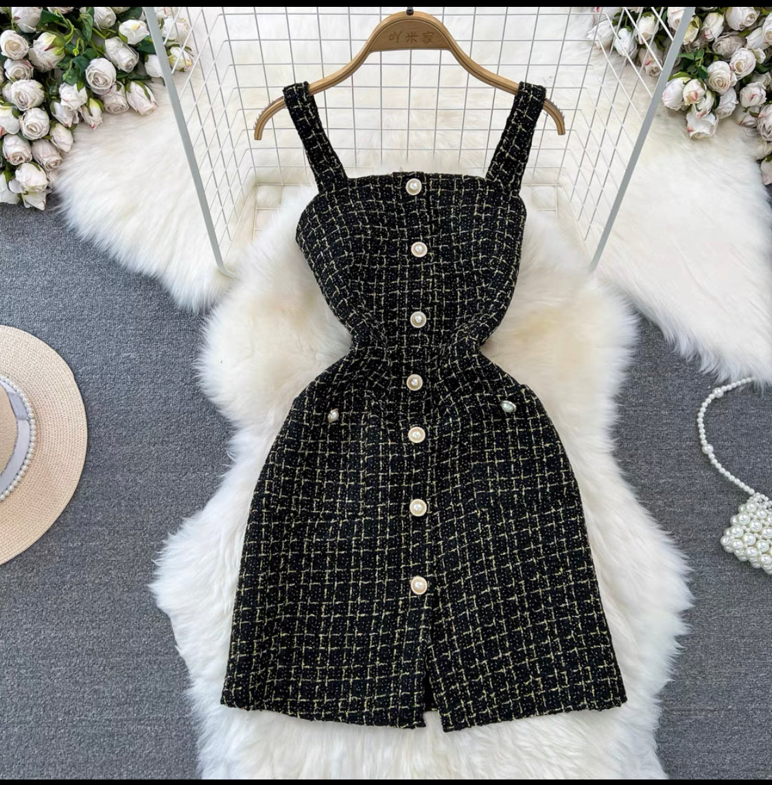 Suspender waist slimming, single-breasted A-line tweed plaid dress